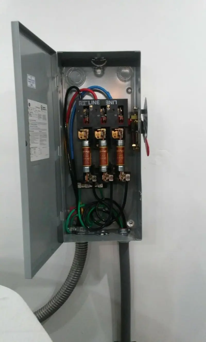 Three-phase disconnect switch installed for Electrical Wiring & Rewiring in Glen Allen